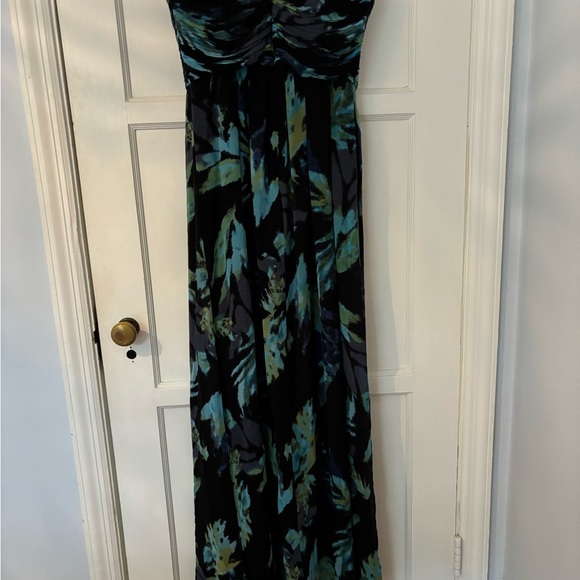 Banana Republic, women’s party, evening, prom dress. 100% silk/polyester lining - Picture 3 of 4